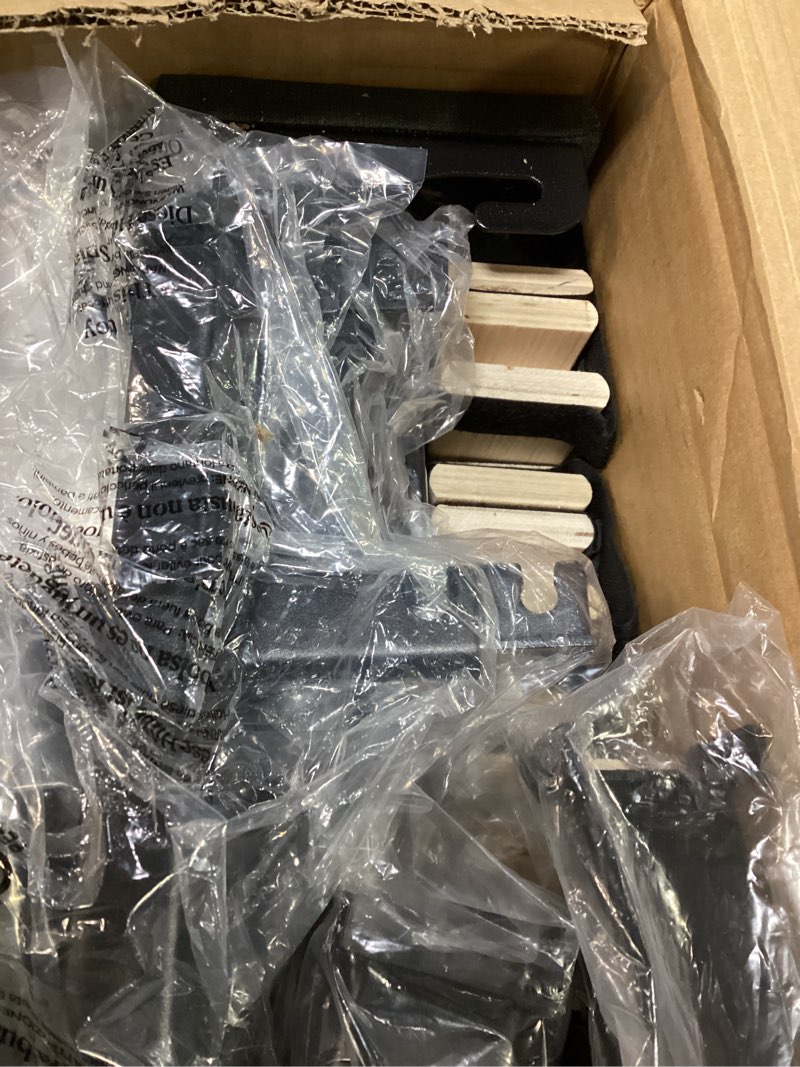 https://lotting-media.assets.bidfta.com/lotting_e1dfc8ac-d386-45bf-86e9-ad144787ecbf