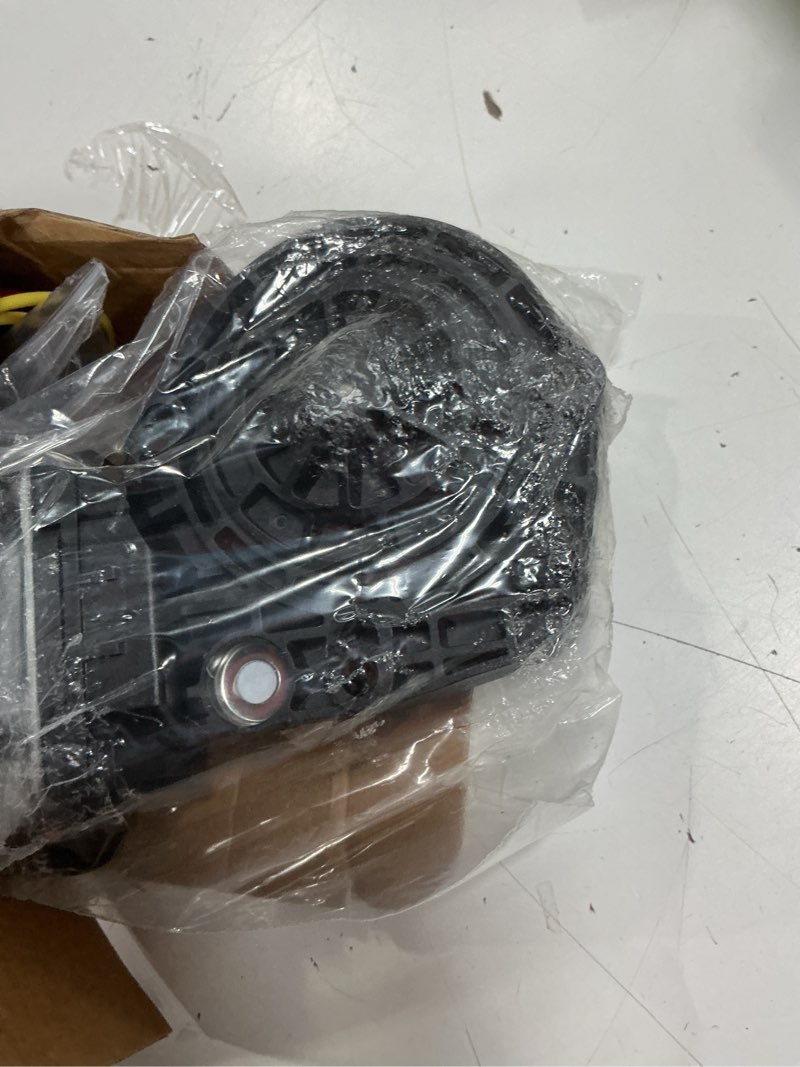Condition photo showing Good Condition for power window motor compatible with ford mustang 1994-2004,front/rear driver side,replace # 1r3z7623395-aa, f6zz6323394-aa front driver side 742-268