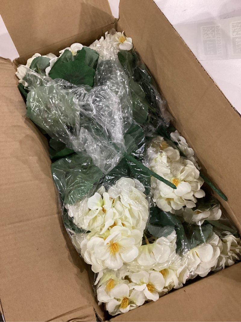 Condition photo showing Good Condition for hananona 6 pcs artificial geranium flowers for outdoors geranium silk flowers outdoor uv resistant garden plants faux flowers for home kitchen table centerpieces decor (6, snow white) snow white 6