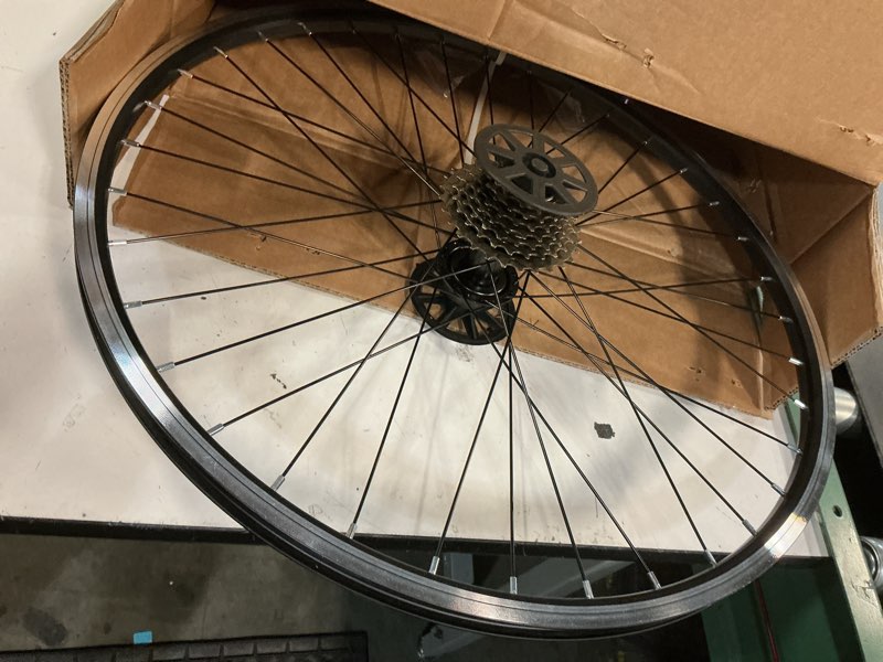 Condition photo showing Good Condition for hiland 26" 27.5" 29" x 1.75" alloy bike rim for 1.75 to 2.215 inch tire, front & back mtb wheelset for dis brake with 7 speed freewheel, bolt on axle, bicycle accessories for adult bikes 26 in rear rim