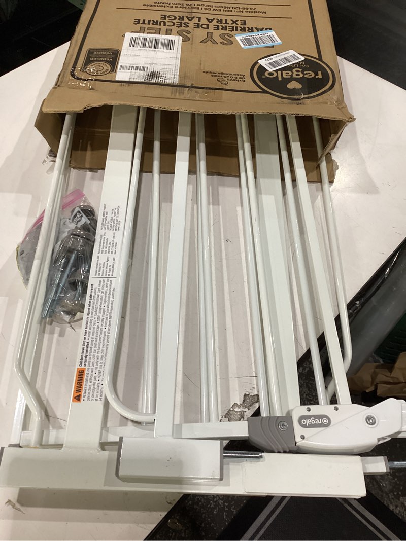 Condition photo showing Good Condition for regalo safety 29-49" easy step extra wide baby gate for doorways & bottom of stairs, pressure mounted safety gate with door for babies, toddlers & pets, white white 29-49"w x 30"h