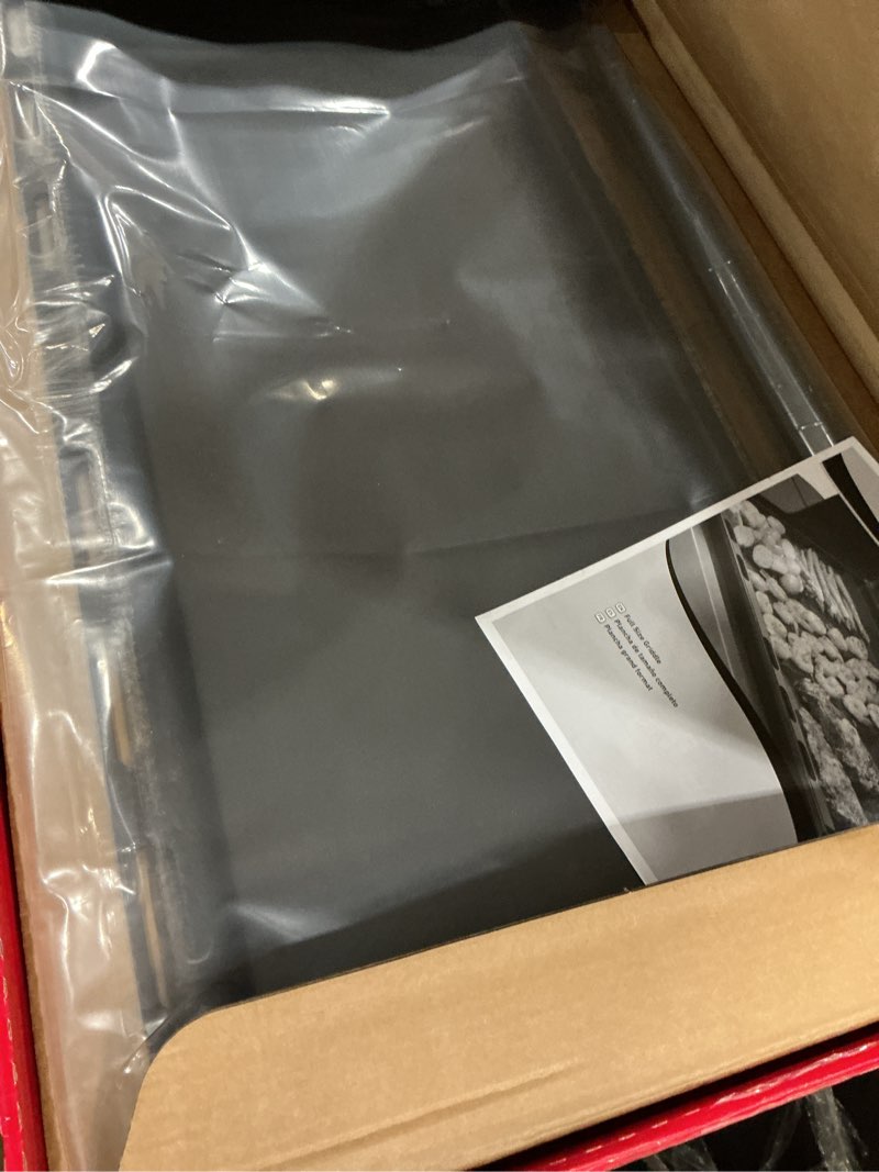 Condition photo showing New/Like New for weber rust?resistant outdoor griddle insert, full?size – pre-seasoned carbon steel griddle for genesis 400 series gas grills 32.7" x 18.7" x 1.2"