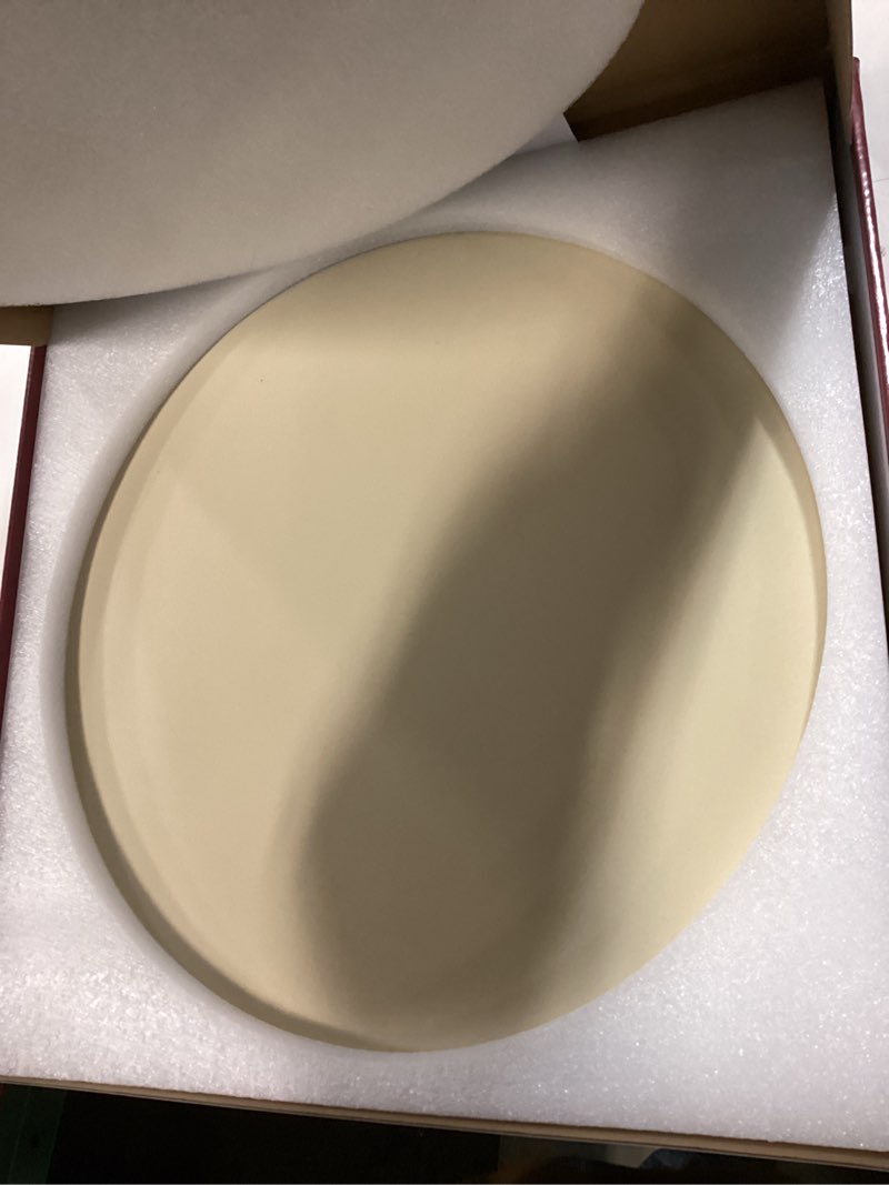 Condition photo showing Good Condition for Round Pizza Stone for Grill and Oven- 16 inch Baking Stone Heavy-Duty Cordierite Pizza Stone for Bread, Cookies, Heat Proof BBQ Grilling Cooking Stone for Making Crisp Crust Pizza (Beige) Beige 16"x 16"