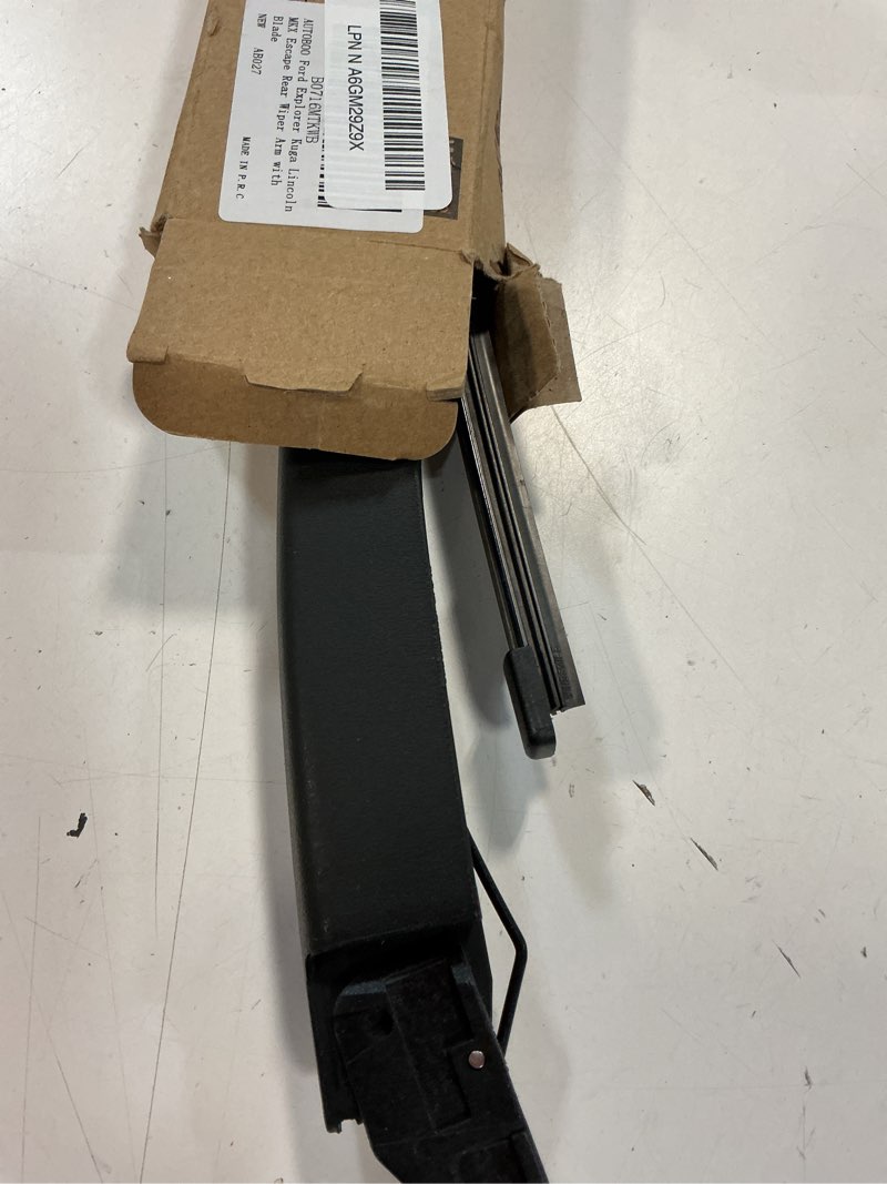 Condition photo showing Good Condition for Rear Wiper Arm Blade Replacement for Ford Explorer 2011-2023,Escape 2013-2023,2015-2019 Lincoln MKX Back Windshield Wiper Blade Arm Set -Original Equipment Replacement