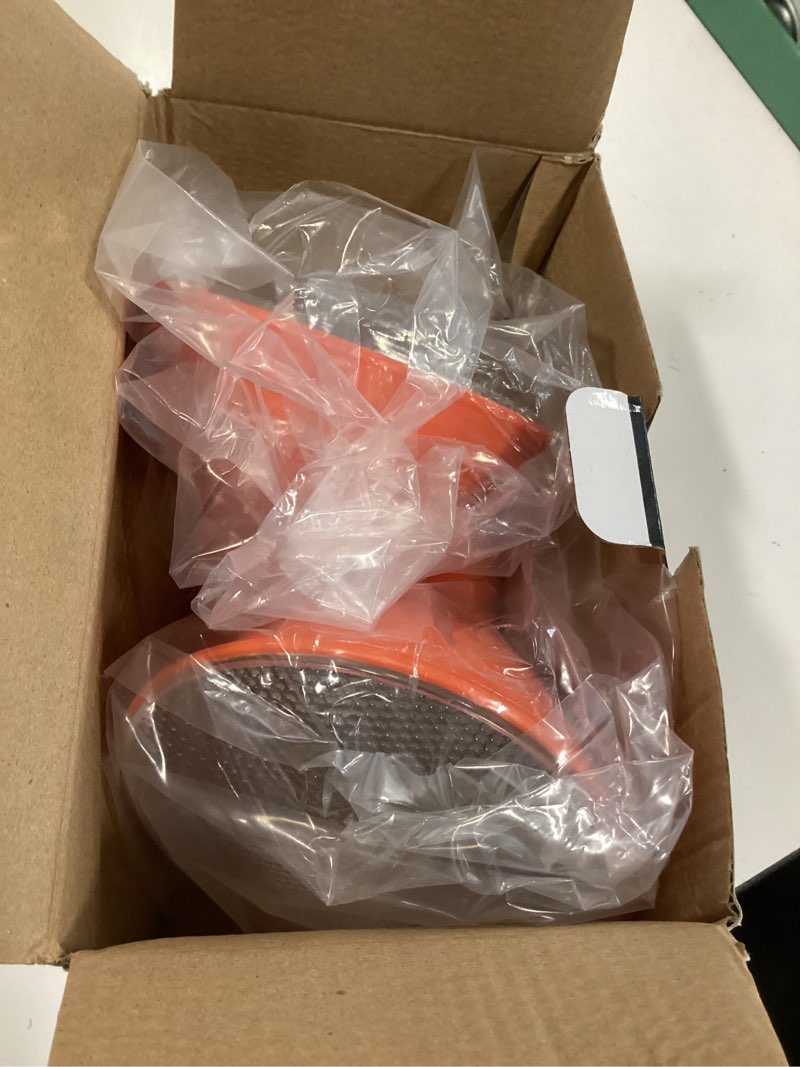 Condition photo showing New/Like New for PAR38 Flood Orange Light Bulbs,2 Pack Dimmable,E26 Base Orange Flood Light Outoor(20W Replace to 200W),Halloween Light Bulb for Outside,Christmas,Holiday Lighting 2 Pack Orange