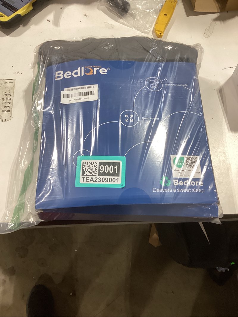 Condition photo showing Good Condition for BEDLORE Waterproof Mattress Protector, Queen Size Mattress Pad Noiseless with Deep Pocket 6"-18" Depth, Soft Breathable Dirt-Proof Bed Mattress Cover Washable for Home, Bedroom, Hotel (Gray) 1 Gray Queen