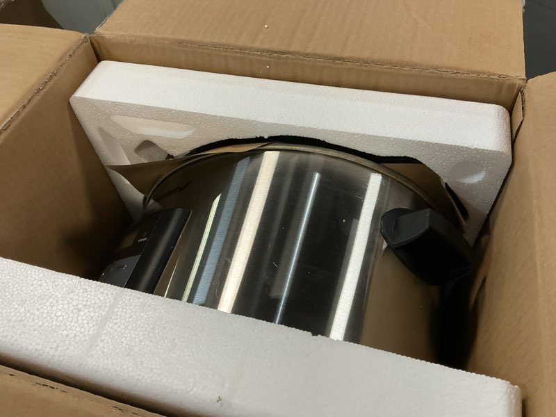 Condition photo showing Good Condition for Elite Gourmet MST-900D 8.5Qt Digital Programmable XL Jumbo Slow Cooker, Adjustable Temp, Entrees, Sauces, Stews & Dips, Dishwasher Safe Glass Lid & Crock, Stainless Steel Stainless Steel/Black