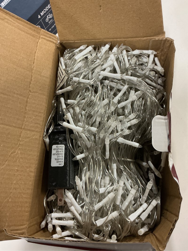 Condition photo showing Good Condition for 648 LED Outdoor Christmas Lights with 144 Drops, 66ft ChristmasLights with 8 Modes Timer, Christmas Twinkly Lights Waterproof for Indoor Eaves Yard Room Holiday Wedding Party Decor Warm White Warm White 648LED 66 FT with 144 Drops