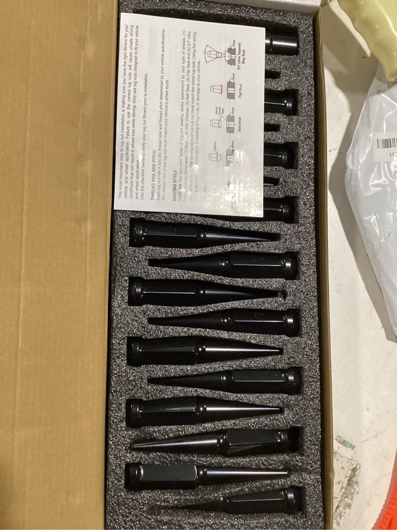Condition photo showing Good Condition for m14x1.5 spike lug nuts, 32pcs 14mmx1.5 spike lug nuts wheel accessories with 1 socket key, compatible with f-ord f-250 f-350 g-mc sierra 2500 sierra 3500 ram 2500 ram 3500 32pc black