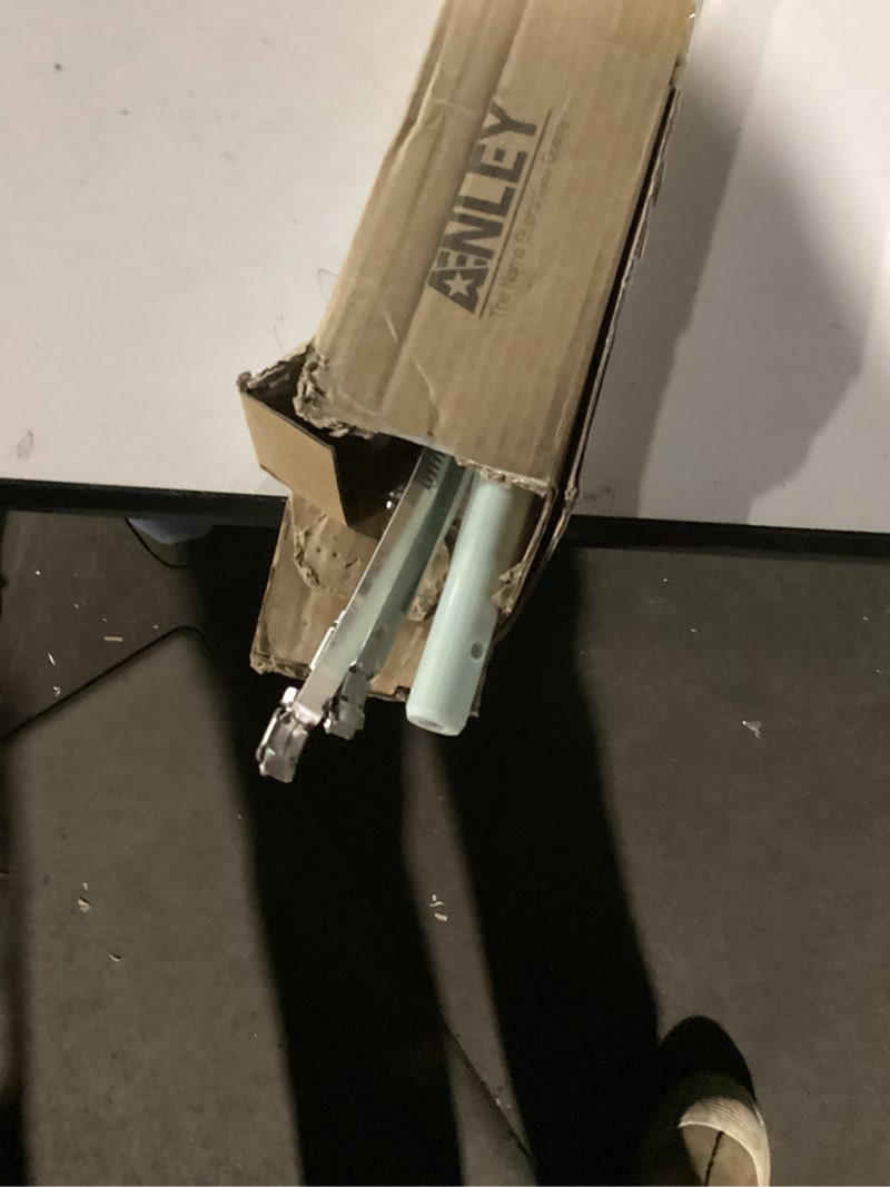 Condition photo showing New/Like New for Anley 20 Pack 48" Reflective Driveway Markers, Snow Stakes with Fiberglass Pole & Hammer Cap - 4 Ft High Visibility Safety Markers Reflective Strip for Snow Plowing and Landscape (1/4" Dia, Orange)