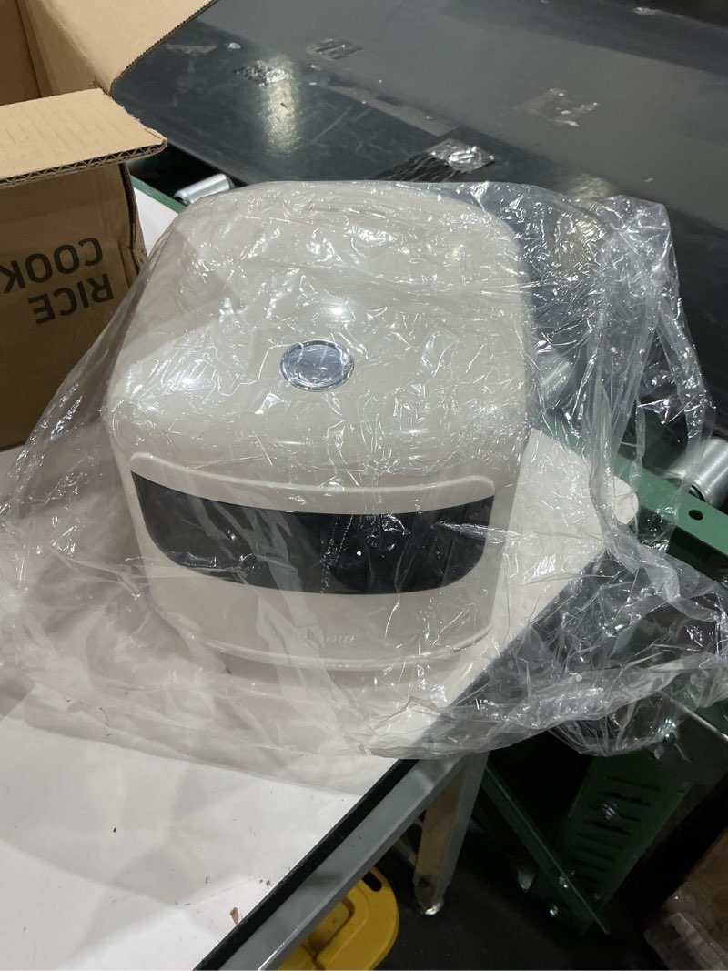 Condition photo showing Good Condition for bluebow digital rice cooker, 6-cup/2.1qt small rice maker, 10 presets, 24-hour delay timer & keep warm, non-stick inner pot, white