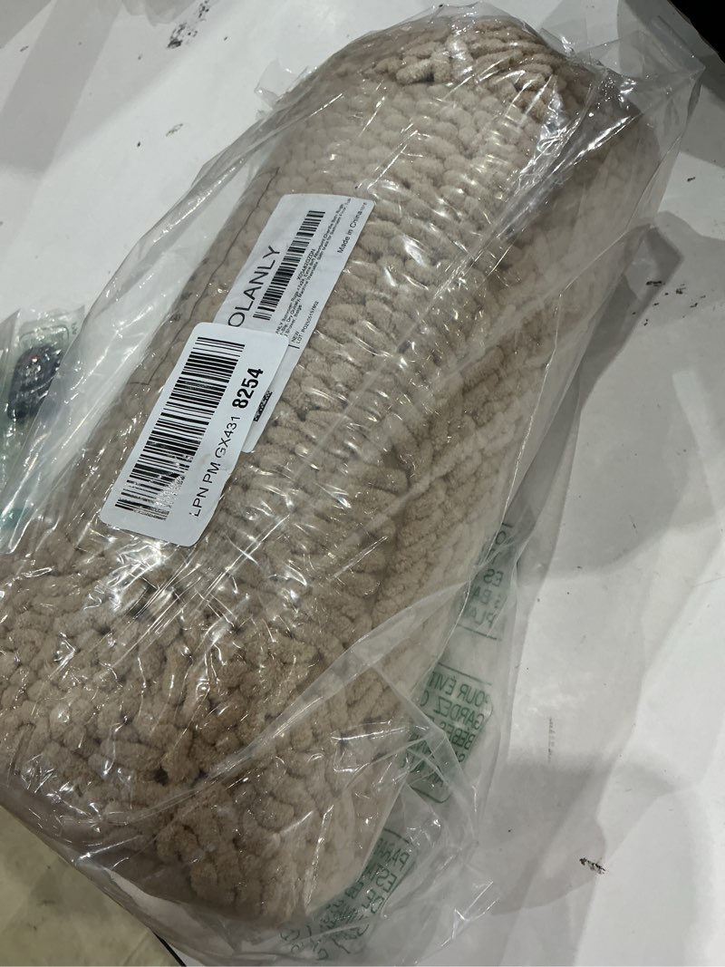 Condition photo showing Good Condition for olanly bathroom rugs 47x24, extra soft absorbent chenille bath rugs, rubber backing quick dry, machine washable bath mats for bathroom floor, tub and shower, home decor accessories, beige 47" x 24" beige