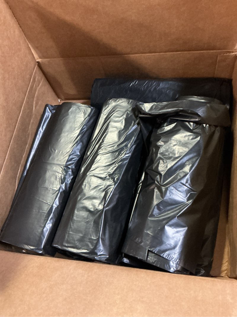 Condition photo showing Good Condition for delxo 30-33 gallon trash bags, 250 count – medium duty garbage bags, thick, durable & puncture-resistant plastic bolsas para basura, perforated design– made in usa for kitchen, yard, office (black) 33gal-250ct(black)