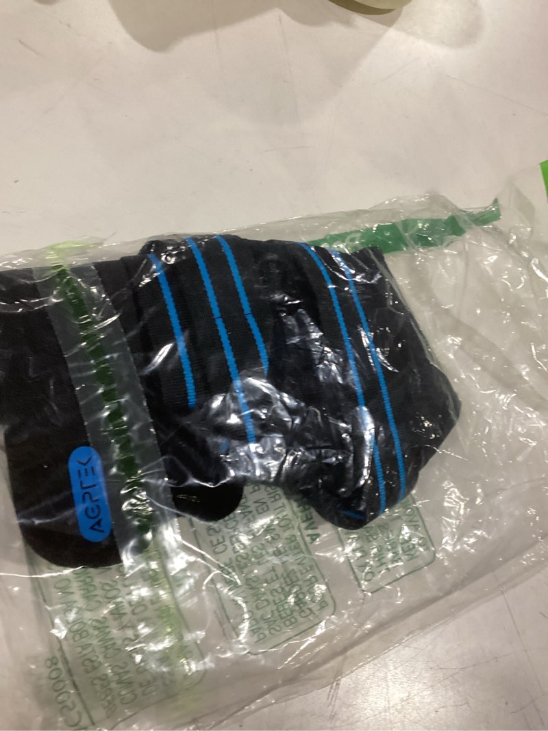 Condition photo showing Good Condition for AGPTEK Ankle Brace for Women Men, Adjustable Lace-Up Ankle Support with Removable Splints for Sprain