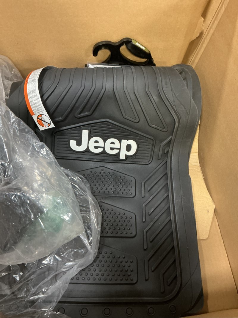 Condition photo showing Good Condition for Plasticolor 001668R01 Jeep Weatherpro 4 Piece Floor Mats Set, Floor Mats, One Size, Black