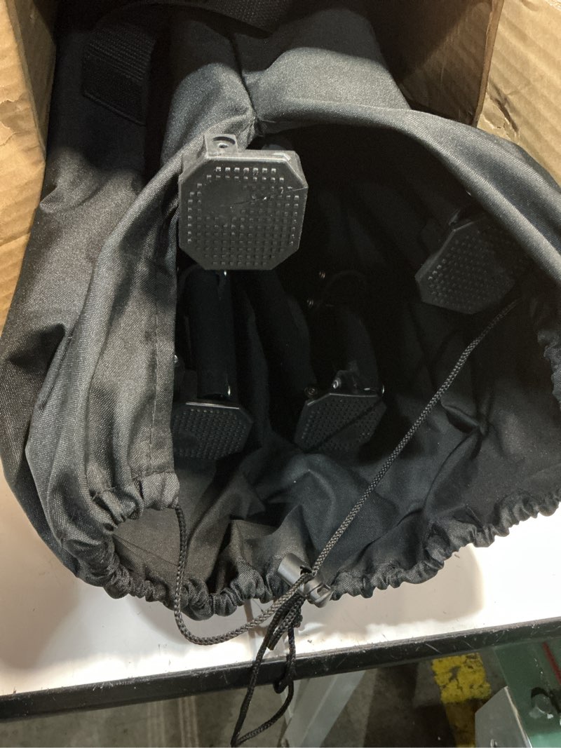 Condition photo showing Good Condition for GEERTOP Oversized Padded Camping Chair for Adults with Removable Foot Rest Heavy Duty Extra Wide Compact Outdoor Folding Chair with Cup Holders 400lbs Capacity for Lawn Fishing Sports