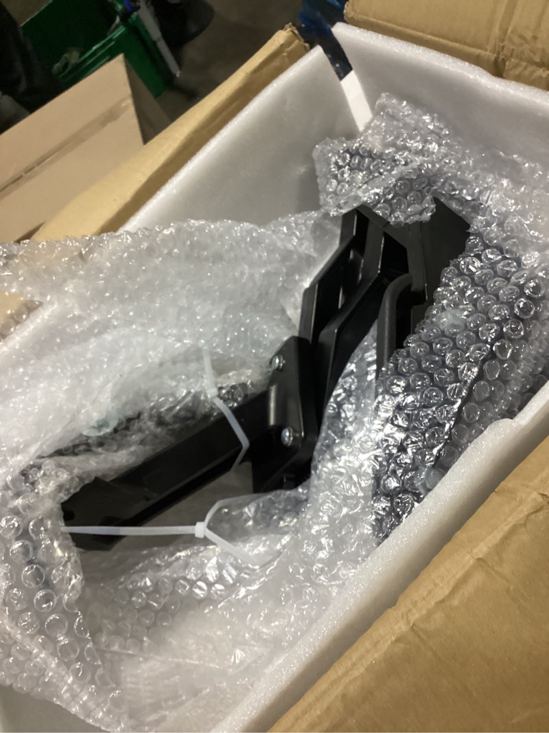 Condition photo showing Good Condition for rear bed step compatible with 2019 2020 2021 2022 2023 2024 dodge ram 2500 3500 retractable bumper tailgate step # 82215842ae 82215842ac 82215842ad 82215842ah