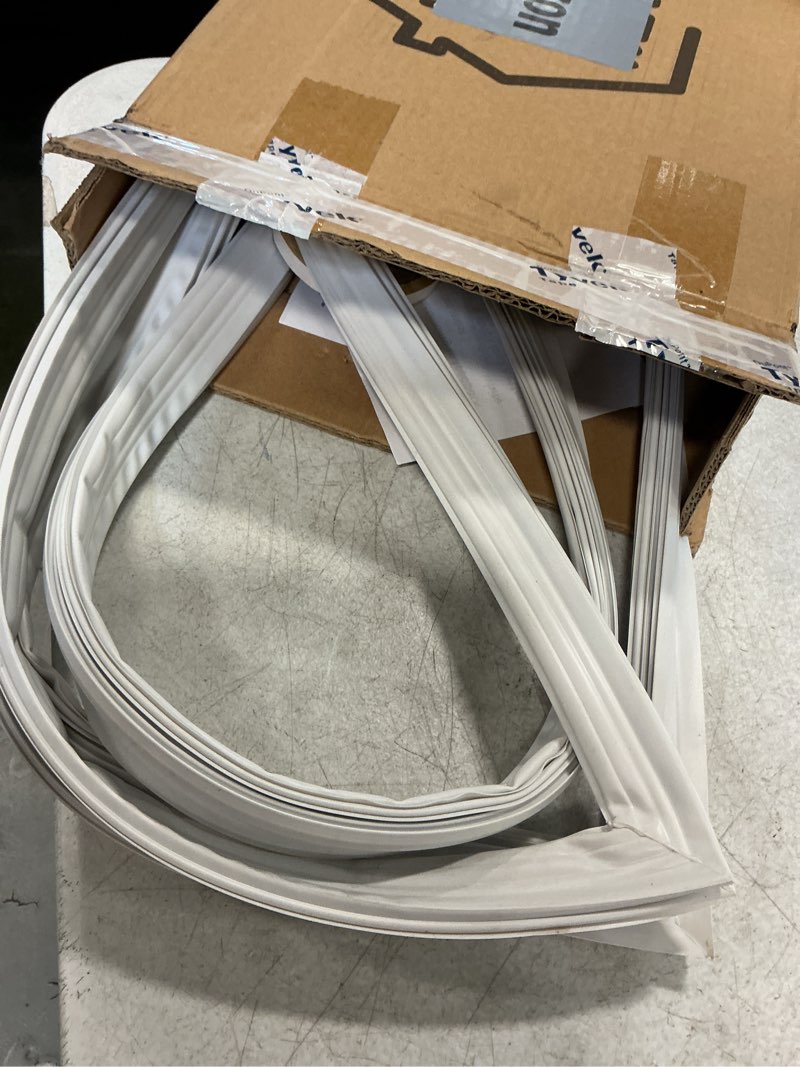 https://lotting-media.assets.bidfta.com/lotting_e25fcc58-ebbf-4155-9910-a5922790c9b7