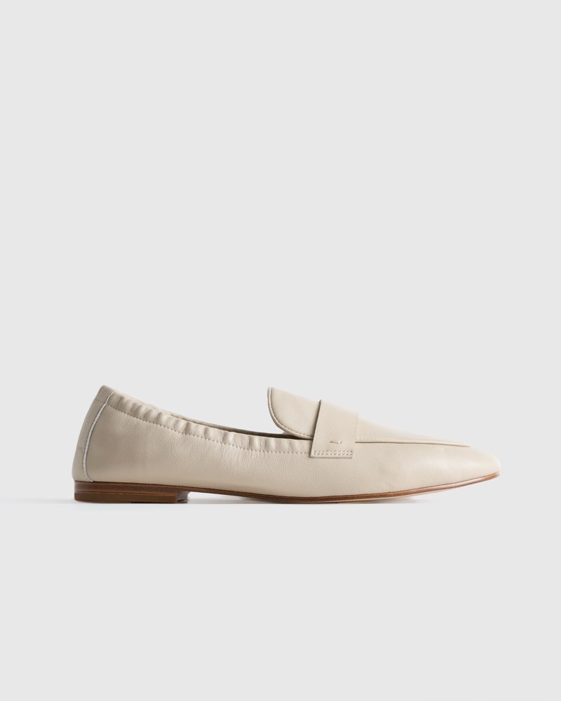 Quince, Italian Leather Soft Loafer / Almond / 9
