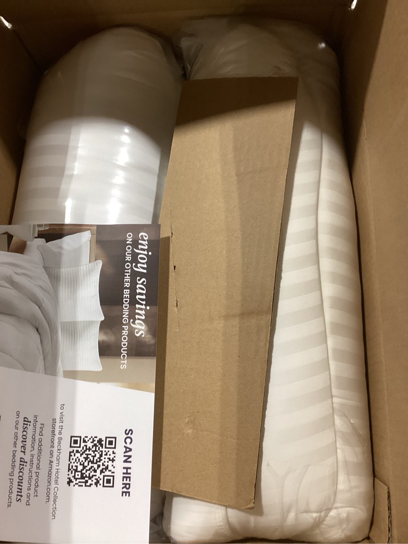 Condition photo showing Good Condition for Beckham Hotel Collection Bed Pillows Standard/Queen Size Set of 2 - Original Soft Down Alternative Pillow for Sleeping - Soft Support for Back, Stomach or Side Sleepers Queen / Standard White