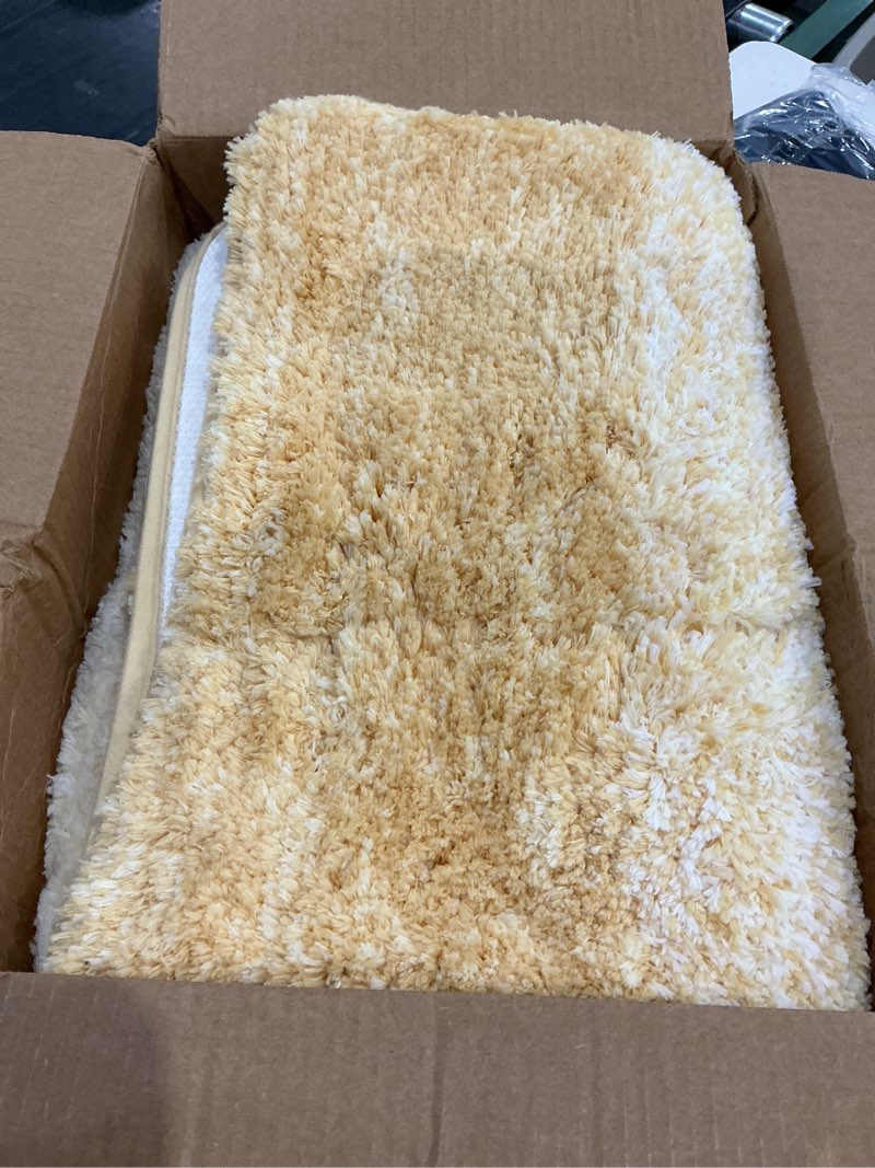 Condition photo showing Good Condition for olanly large bathroom rugs mat 44x32, extra soft absorbent microfiber bath rug, rubber backing, quic