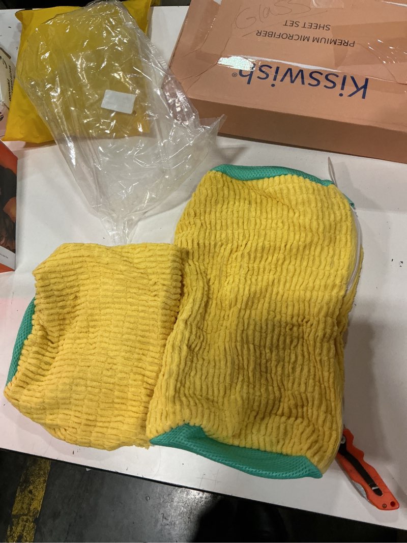 Condition photo showing Good Condition for shoe washing machine bag laundry shoe bag for washer and dryer reusable 2pc shoe cleaning bags for sneakers 360° deep cleaning machine for all shoes types with self-locking zipper yellow 2pcs