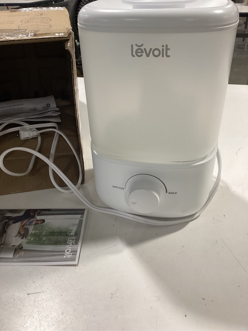 Condition photo showing Good Condition for levoit top fill humidifiers for bedroom, 2.5l tank for large room, easy to fill & clean, 28db quiet cool mist air humidifier for home baby nursery & plants, auto shut-off for safety, 25h white 2.5l classic humidifier