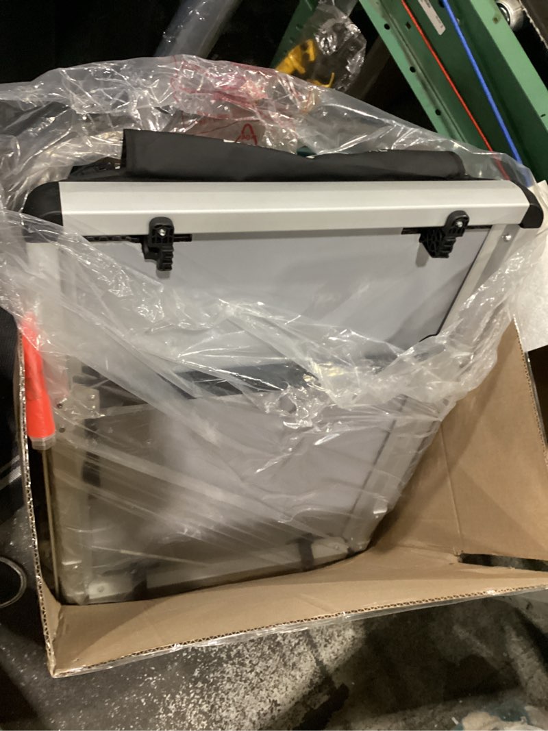 Condition photo showing New/Like New for burley bark ranger™ pet bike trailer x-large