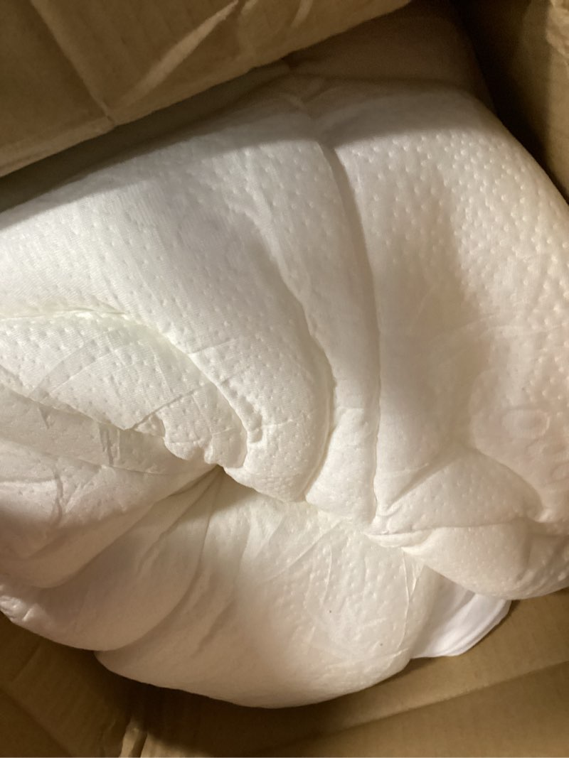 Condition photo showing Good Condition for linenspa memory foam mattress topper - 3 inch gel infused memory foam - plush feel - cooling and pressure relieving - certipur certified - dorm room essentials - queen size