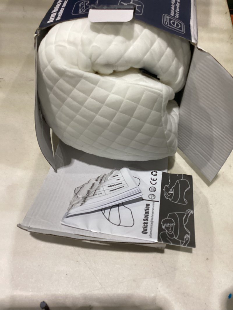 Condition photo showing Good Condition for side sleeper pillow with arm hole, shoulder relief system, arm pillow for neck and shoulder pain, premium memory foam, suitable for side, back and stomach sleepers - white white 6in height