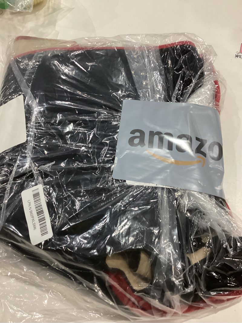 Condition photo showing Good Condition for Honest Dog Car Seat Covers, Dog seat Cover with Side Flap for Cars, Trucks, and Suv's - Waterproof & Nonslip Pet Seat Cover for Backseat Black Standard