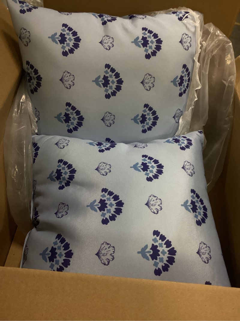 Condition photo showing Good Condition for Outdoor Pillows, Pack of 2 Waterproof Decorative Throw Pillows with Inserts, 18”x18” Square Pillows for Bed, Couch, Sofa and Patio Furniture Kalmia Latifolia 18 x 18-Inch