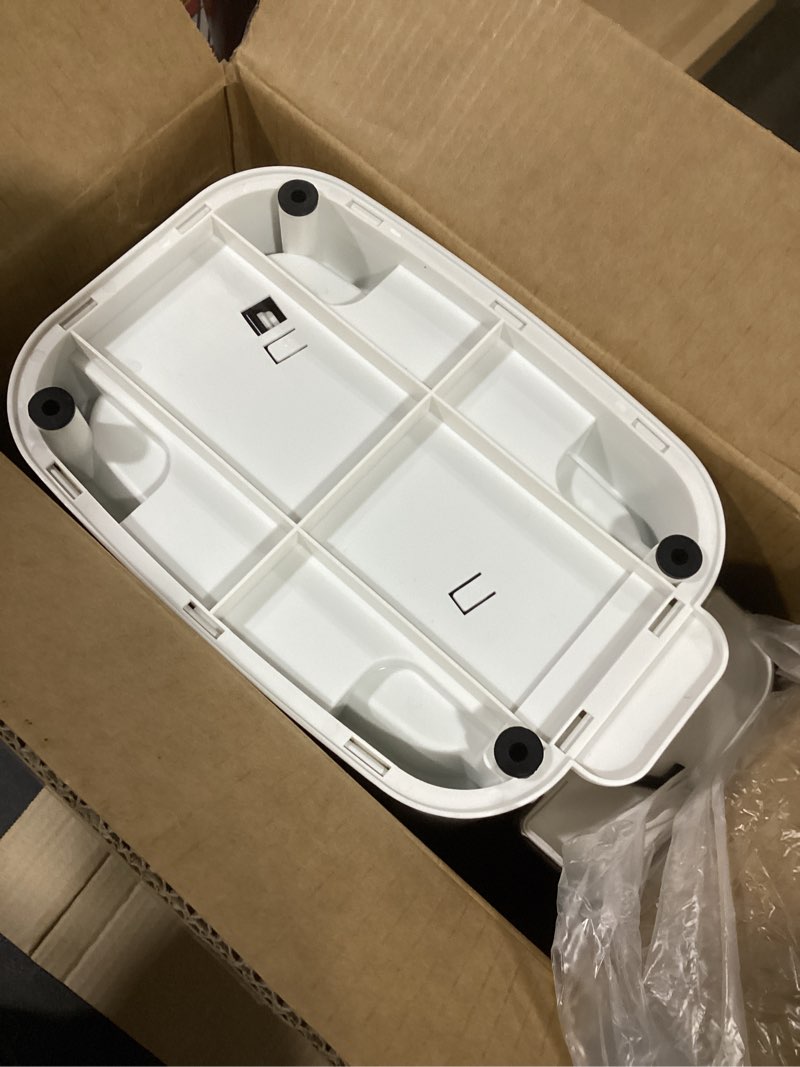 Condition photo showing Good Condition for Cesun Slim Bathroom Trash Can with Lid Soft Close, 6L/1.6 Gallon Stainless Steel Small Garbage Can with Foot Pedal and Removable Inner Bucket, Slim Wastebasket for Bathroom, Office, Toilet (White)