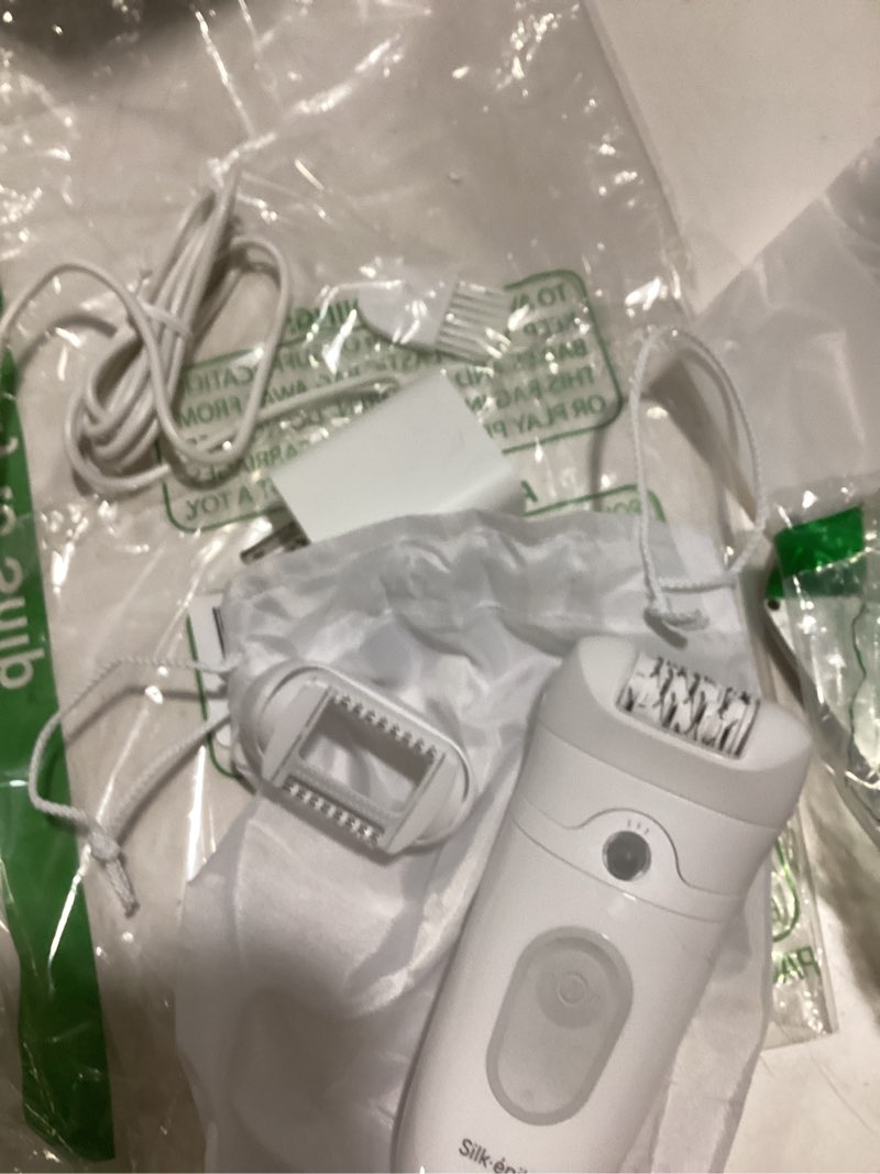 Condition photo showing Good Condition for braun epilator silk-épil 5, hair removal device, women shaver & trimmer, wet and dry, includes skin contact cap, se5-011, grey