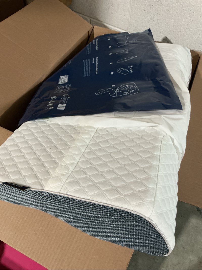 Condition photo showing Good Condition for derila king size neck pillow for sleeping, cervical pillow, memory foam side sleeper pillows, bed contour pillows for back, stomach sleepers for men 23.6x13.4x4.3 in king size (23.6" x 13.4" x 4.3") 1 pillow_white