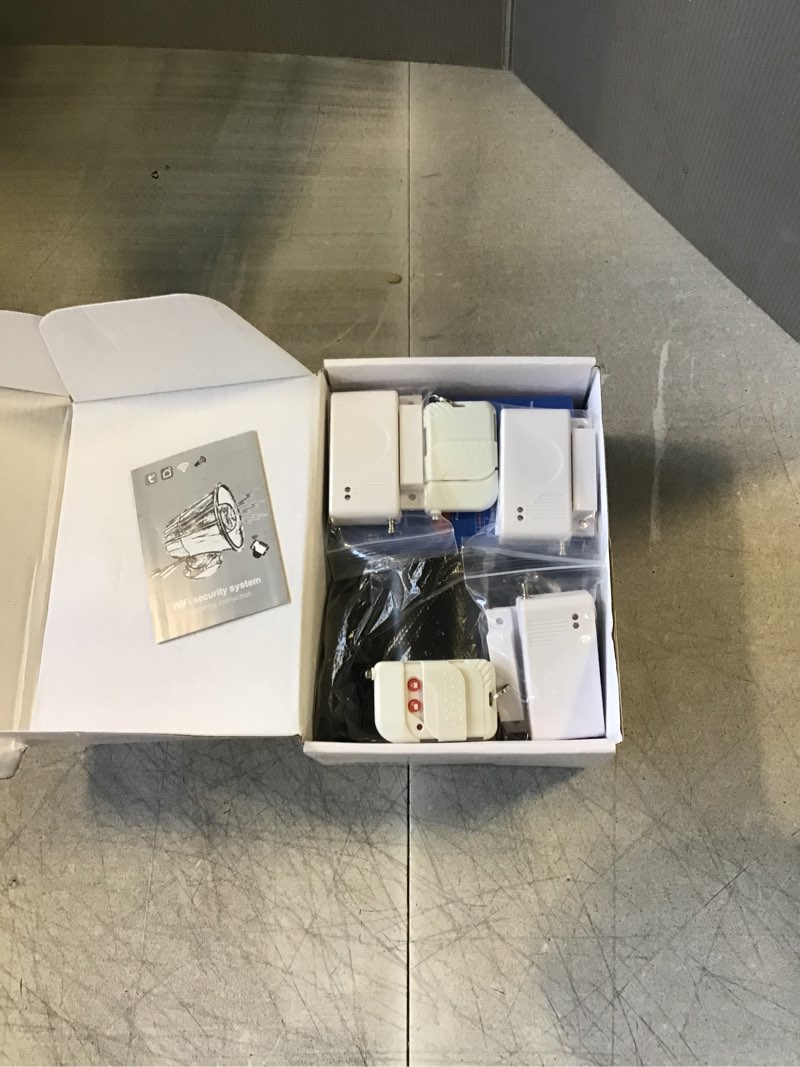 https://lotting-media.assets.bidfta.com/lotting_e2bd12da-1419-4cd7-96a2-389a0c0c1dbe
