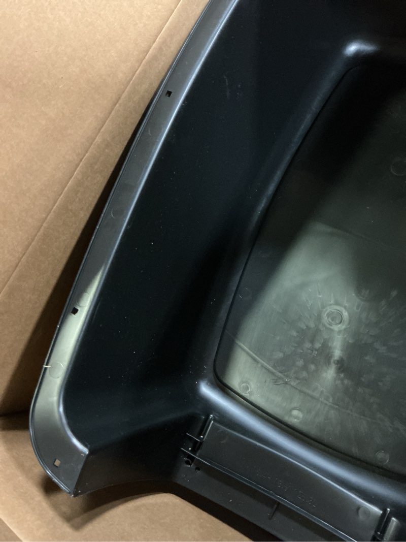 Condition photo showing Good Condition for Petmate Pet Porter Dog Kennel 26", Dark Gray & Black, for Pets 20-25lbs, Made in USA 26.0"L x 18.6"W x 16.5"H gray