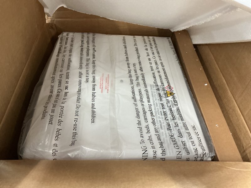 Condition photo showing Good Condition for 8,300 (doe) btu through the wall room air conditioner cools 350 sq. ft. with remote in white 115/120v