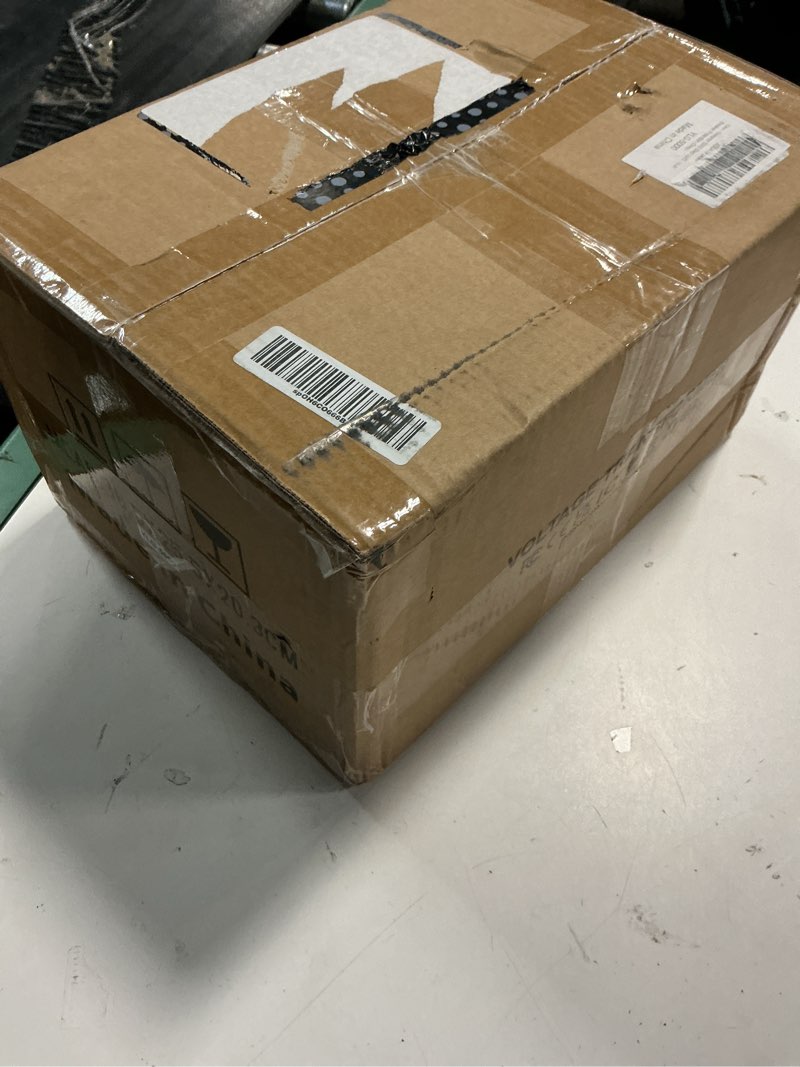 Condition photo showing New/Like New for yinleader 5000 step up/down transformer converter 110/120 volt - 220/240 volt w/us power cord,circuit breaker protection (grey) 5000w