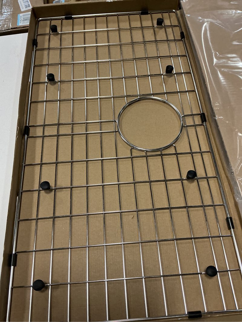 Condition photo showing Good Condition for serene valley 27-9/16" x 14-9/16" sink protector, rear drain with corner radius 3/16", sink grid nlw2815r