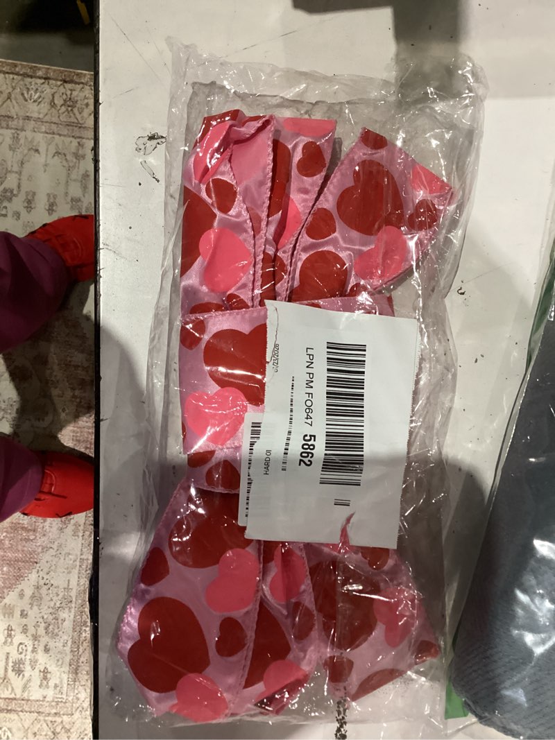 Condition photo showing Good Condition for Valentine Tree Topper Bow with Heart Decorations, 11.4”x19.6” Large Red Pink Valentines Wreath Bow Decor for Valentine's Day Wedding Holiday Party Wall Home Front Door Decorative Multicolor