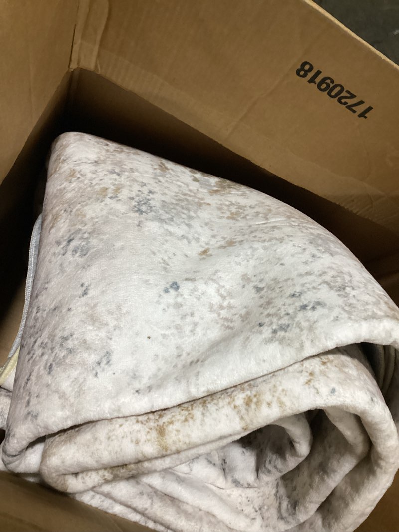 Condition photo showing As Is for **similar to** Area Rug 8x10, Large Soft Rugs for Living Room Vintage Beige Carpet 8x10 Area Rugs for Bedroom Dining Room Non-Slip Stain Resistant Under Table Rug Beige 8' x 10' (Rectangular)