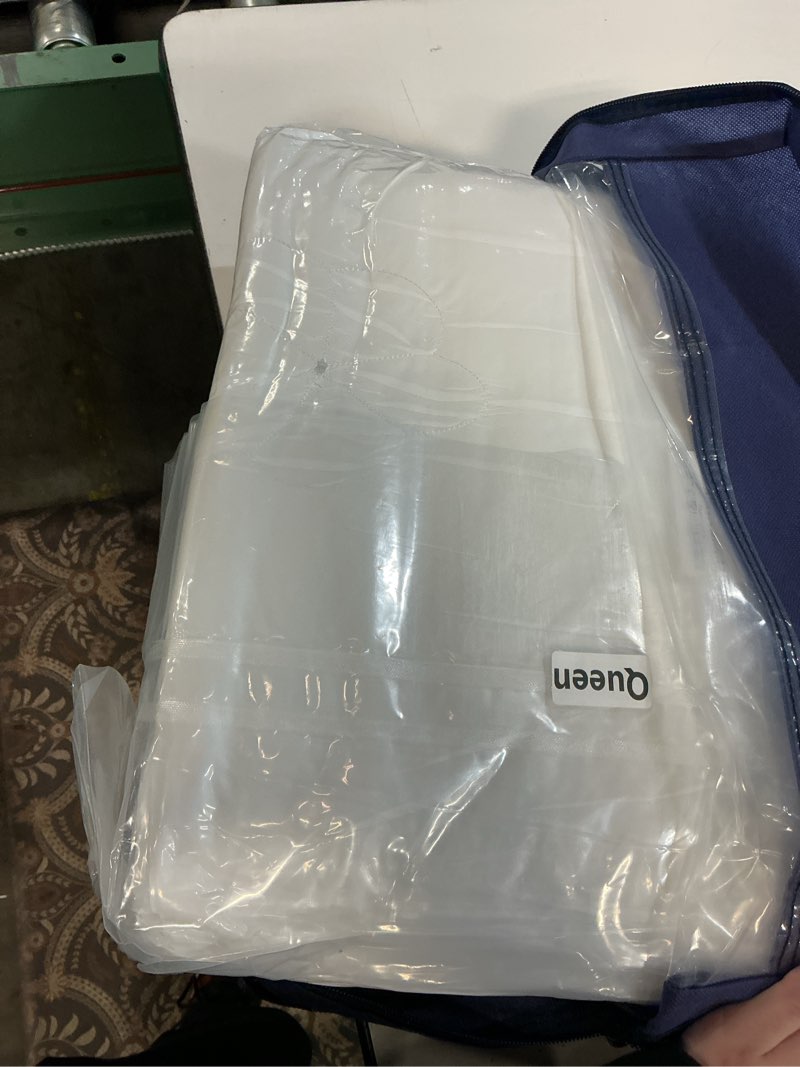 Condition photo showing New/Like New for white comforter set queen size bed in a bag 7 piece pinch pleat bedding set,pintuck ruched flowers bed set with comforter, sheets, pillowcases & shams
