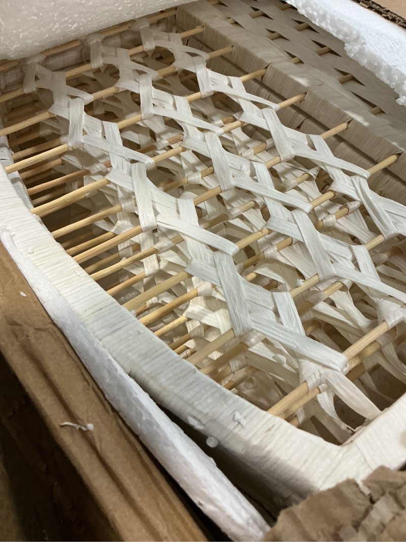 Condition photo showing Good Condition for 4 ft. short fiber weave folding screen - white - 6 panels white 6 panel