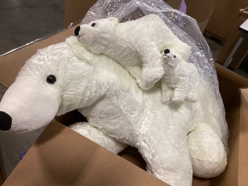 Condition photo showing Good Condition for Libima 39 Inch Jumbo Polar Bear Plush White Polar Bear Stuffed Animal Set White Soft Plush Osos Pola