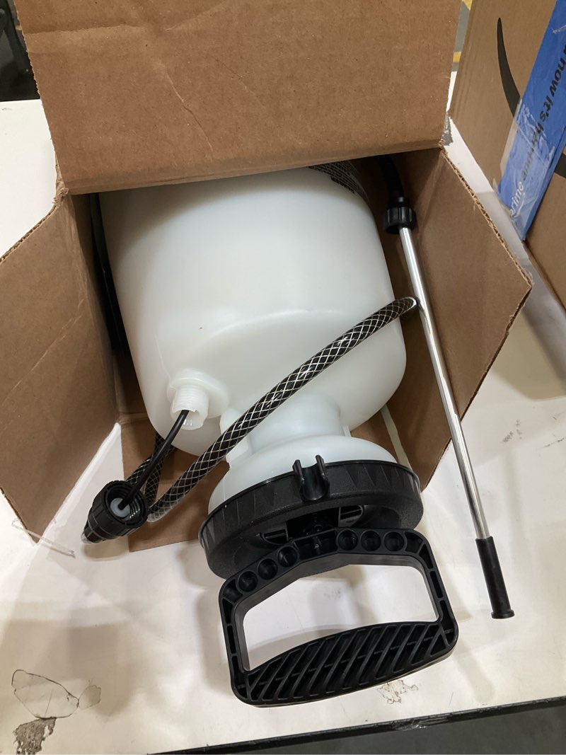 Condition photo showing Good Condition for roundup 190260 2-gallon lawn and garden sprayer for controlling insects and weeds or cleaning decks and siding 2 gallon sprayer