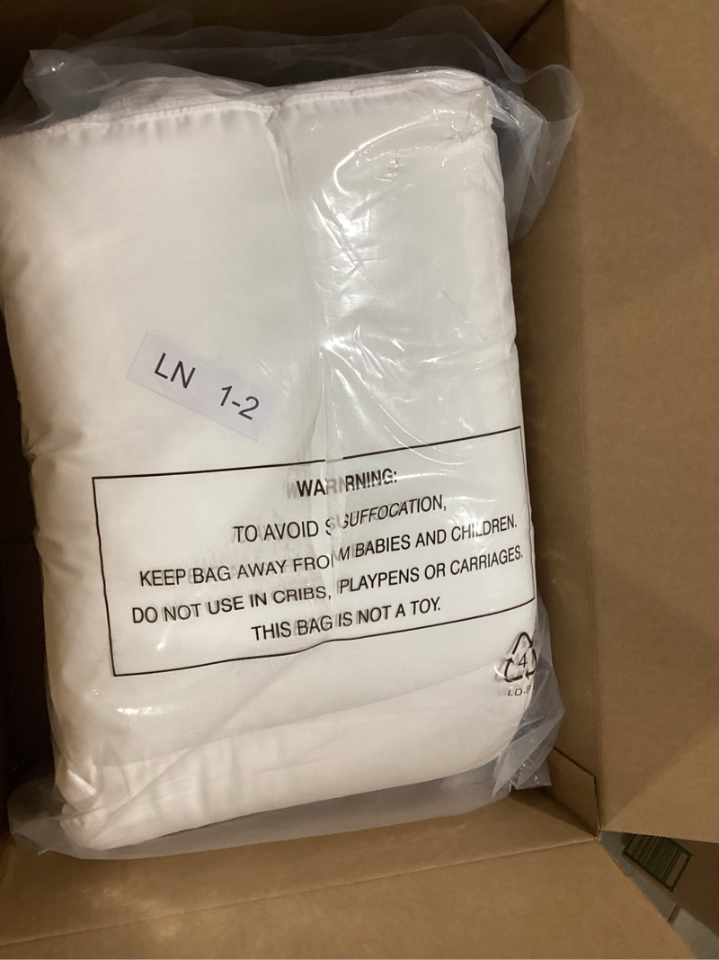 https://lotting-media.assets.bidfta.com/lotting_e304bbd0-15c6-451d-a3ae-fda04ce55f34
