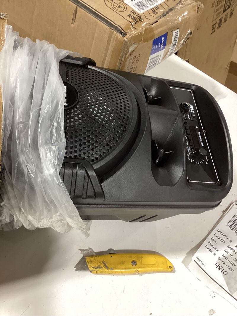 Condition photo showing Good Condition for pyle portable bluetooth pa speaker system - 600w rechargeable outdoor bluetooth speaker portable pa system w/ dual 8” subwoofer 1” tweeter, microphone in, party lights, usb, radio, remote - pphp2835b