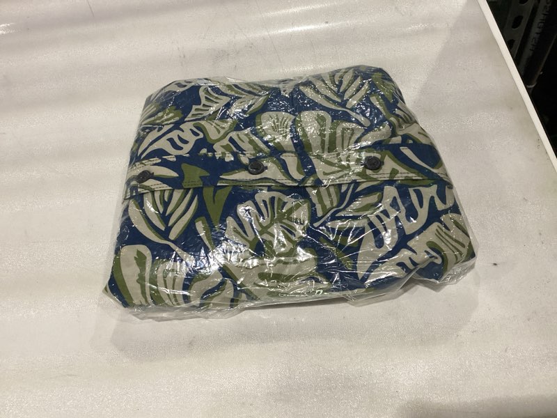 Condition photo showing New/Like New for Eddie Bauer Men's Short Sleeve Baja Shirt - Print (small) 