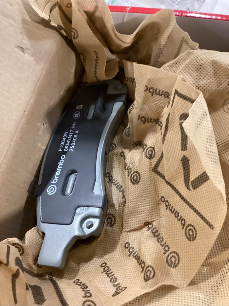 Brembo P10049N Premium Ceramic Front Disc Brake Pad Set SATURN/SAAB/ISUZU/GMC/CHEVROLET/BUICK OE# 15911562